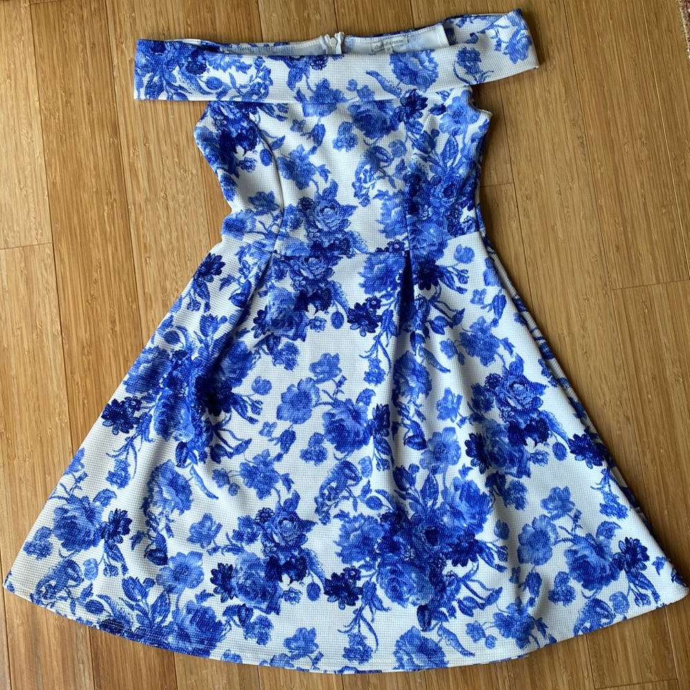 Floral off shoulder dress